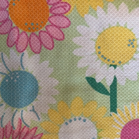 Lilly Pulitzer chipper shorts - Picture 4 of 9